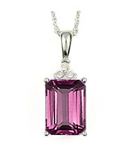 Pendentif en grenat rhodolite rose