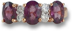 Bague en or rose, grenat rhodolite et saphir blanc