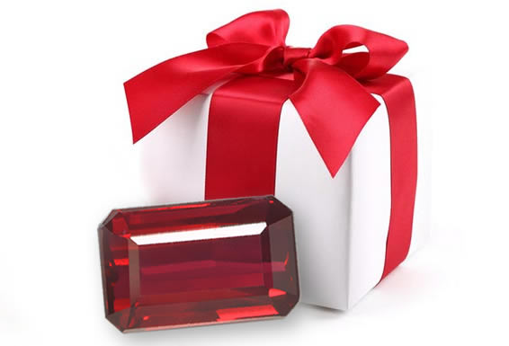 Pierre précieuse rubis et cadeau de GemSelect - Image moyenne