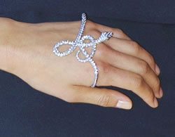 Bracelet de palmier en pierres précieuses blanches à motif de serpent