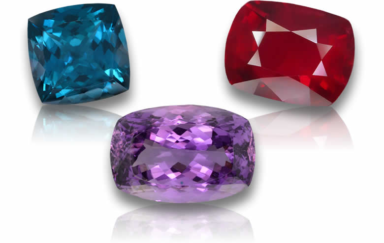 Pierres précieuses taille coussin non montées pour la joaillerie