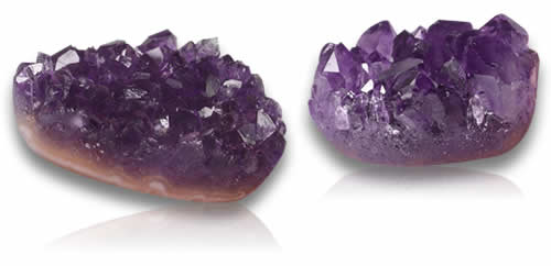 Pierres précieuses d'améthyste druzy