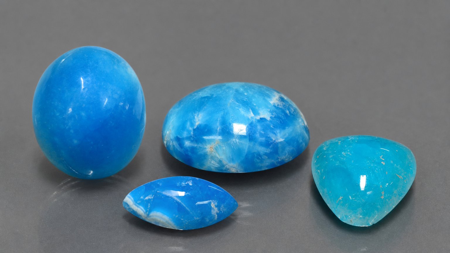 Guide d'achat des pierres précieuses d'hémimorphite naturelle