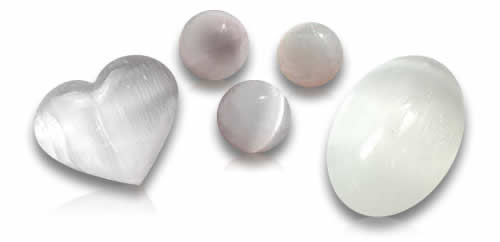 Pierres précieuses Sélénite