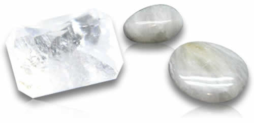 Pierres précieuses naturelles de barytine blanche