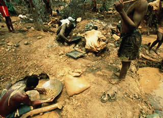Traditional Sapphire Mining in Madagascar