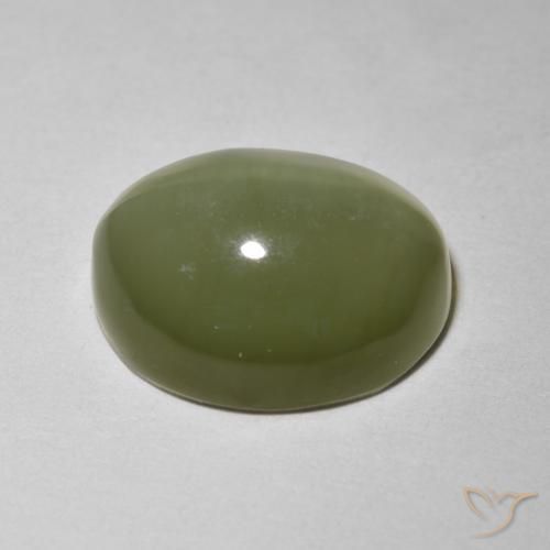 Actinolite œil de chat Vert terreux naturelle ovale, 5.80 ct, Translucide