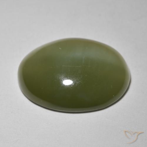 Actinolite œil de chat Vert foncé naturelle ovale, 8.12 ct, Translucide