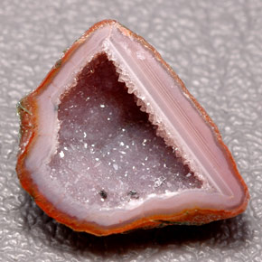 Géode d'agate multicolore naturelle forme fantaisie, 5,00 ct, opaque