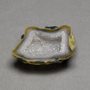 Géode d'agate multicolore naturelle forme fantaisie, 6,18 ct, opaque
