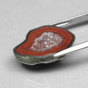 Géode d'agate multicolore naturelle forme fantaisie, 9,86 ct, opaque