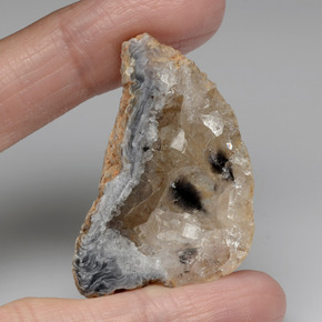 Géode d'agate multicolore naturelle forme fantaisie, 55,91 ct, opaque