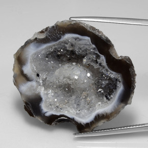 Géode d'agate multicolore naturelle forme fantaisie, 65,22 ct, opaque
