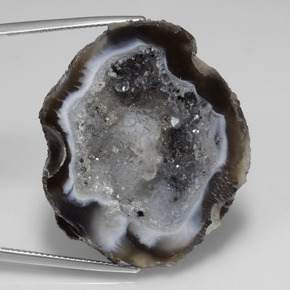 Géode d'agate multicolore naturelle forme fantaisie, 65,22 ct, opaque