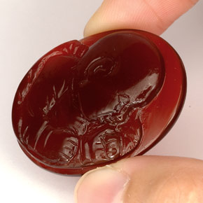 Agate orange naturelle transparent, 37,34 ct, transparent / translucide