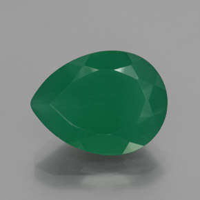 Agate Vert chaud naturelle En forme de poire, 7.48 ct, Translucide