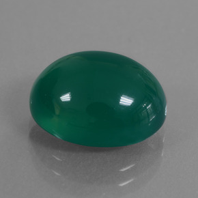 Agate vert naturelle coupe ovale, 7,10 ct, translucide