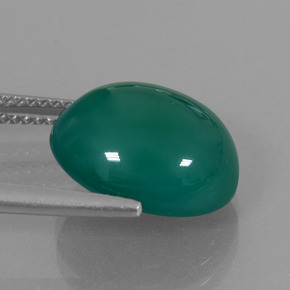 Agate Vert moyen naturelle Coupe ovale, 7.57 ct, Translucide