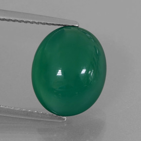 Agate vert naturelle coupe ovale, 5,74 ct, translucide