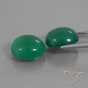 Shop natural 14.46ct Vert chaud Agate gems, ovale, from Inde at GemSelect. In stock, global shipping!