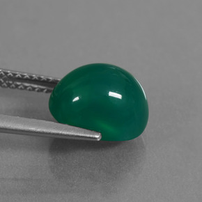 Agate vert naturelle coupe ovale, 3,60 ct, translucide