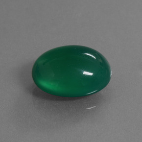 Agate vert naturelle coupe ovale, 6,27 ct, translucide