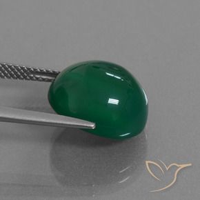 Agate Vert foncé moyen naturelle ovale, 8.75 ct, Translucide