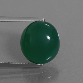 Agate vert naturelle coupe ovale, 8,77 ct, translucide