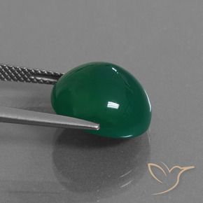 Agate Vert foncé moyen naturelle ovale, 8.27 ct, Translucide