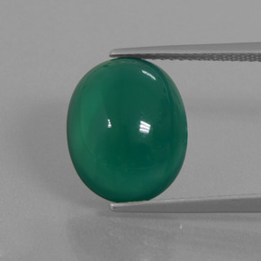 Agate vert naturelle coupe ovale, 6,88 ct, translucide