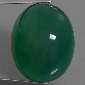 Agate vert naturelle coupe ovale, 35,01 ct, translucide