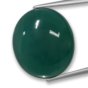 Agate vert naturelle coupe ovale, 42,59 ct, translucide