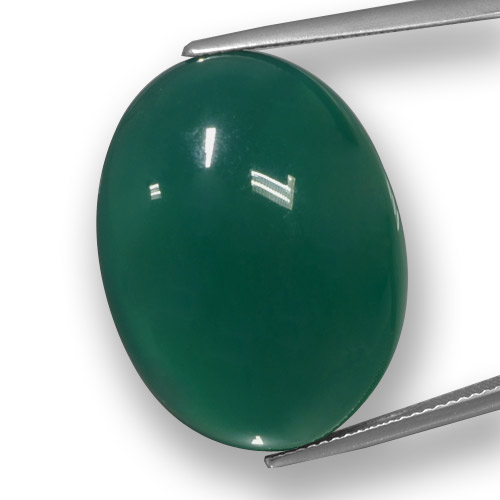 Agate vert naturelle coupe ovale, 37,57 ct, translucide