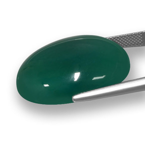 Agate vert naturelle coupe ovale, 37,57 ct, translucide