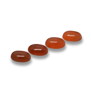 Achetez naturel 2,29ct rouge moyen agate gems, coupe ovale, en provenance inde chez gemselect. en stock, livraison internationale!
