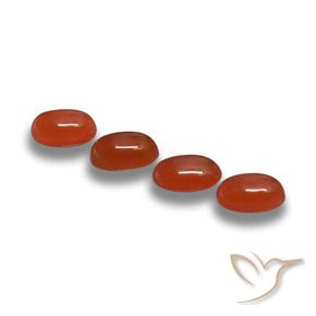 Shop natural 2.15ct Rouge feu Agate gems, ovale, from Inde at GemSelect. In stock, global shipping!