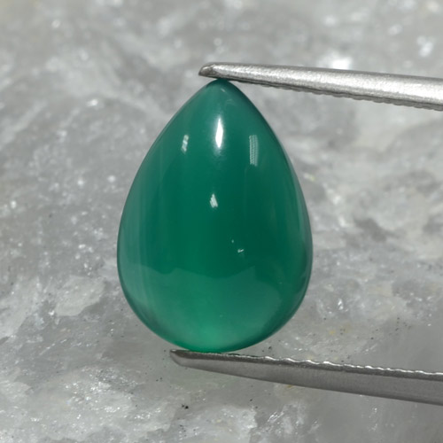 Agate Vert moyen naturelle En forme de poire, 2.66 ct, Translucide