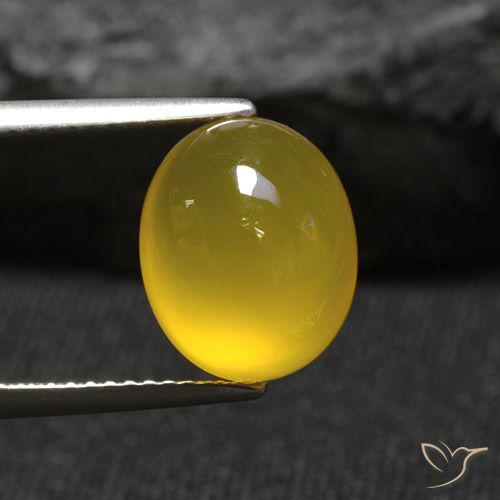 Agate Jaune foncé naturelle ovale, 4.61 ct, Translucide