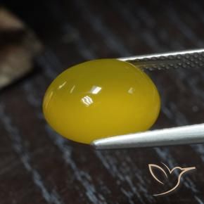 Agate Doré jaunâtre naturelle Coupe ovale, 4.70 ct, Translucide