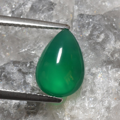 Agate Vert moyen naturelle En forme de poire, 2.08 ct, Translucide