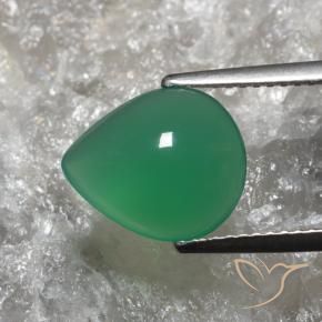 Agate Vert chaud naturelle En forme de poire, 3.01 ct, Translucide
