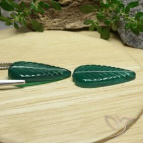 Shop natural 8.76ct Vert Agate gems, Fantaisie, from Inde at GemSelect. In stock, global shipping!