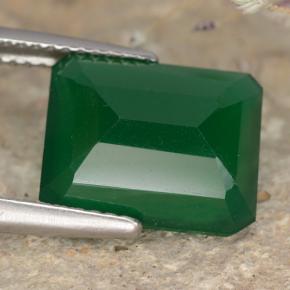 Agate vert naturelle taille émeraude, 5,21 ct, translucide