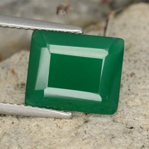 Agate vert naturelle taille émeraude, 3,78 ct, translucide