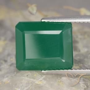 Agate Vert profond moyen naturelle Taille émeraude, 5.34 ct, Translucide