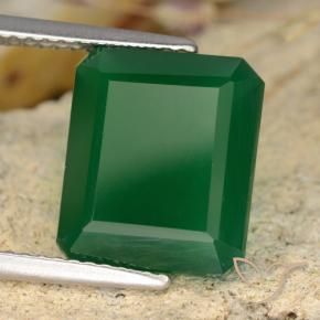 Agate Vert moyen naturelle Taille émeraude, 4.92 ct, Translucide