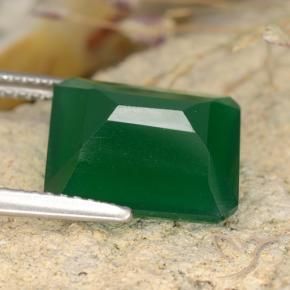 Agate Vert moyen naturelle Taille émeraude, 4.92 ct, Translucide