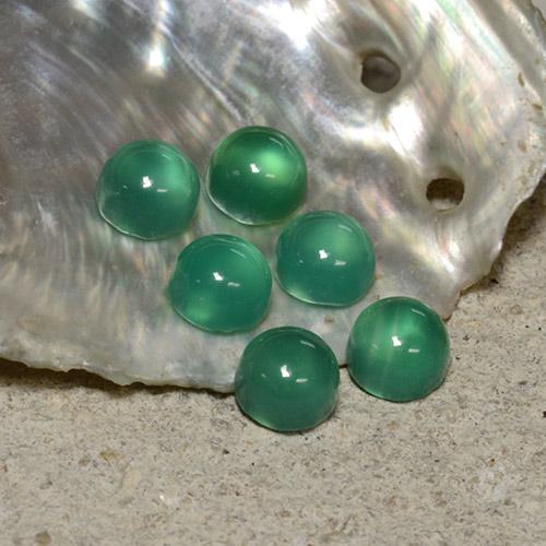 Achetez naturel 2.13ct Vert chaud Agate gems, Coupe roude, En provenance Inde chez GemSelect. En stock, livraison internationale!