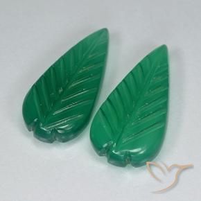 Shop natural 7.52ct Vert moyen Agate gems, Taille Fleur, from Inde at GemSelect. In stock, global shipping!