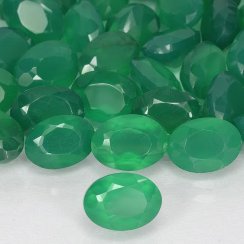 Agate Vert moyen naturelle Coupe ovale, 0.93 ct, Translucide